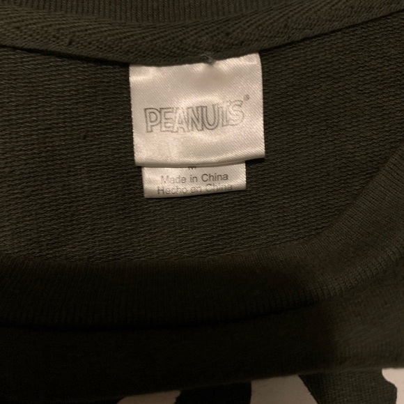 Peanuts - Snoopy's Crew Sweatshirt , cropped Size-Medium - Picture 5 of 5